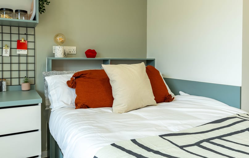 Gold Studio, The Brook, Lower Bristol Road, Oldfield Park, Bath - Image 1